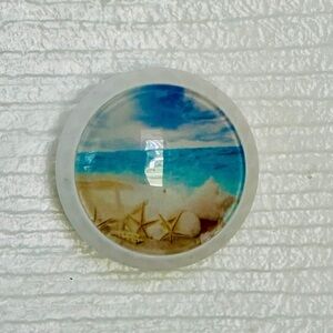Beach Scene Round Knob 4 total (NEW) in original packaging